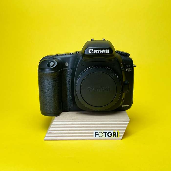 Canon EOS 20D | 0830414314