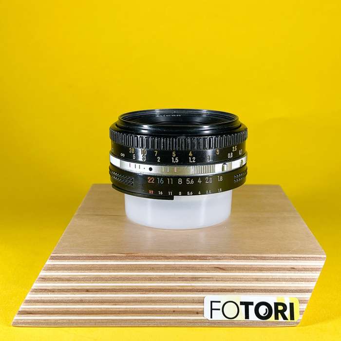 Nikon 50mm 1:1.8 Ai-S | 4016584