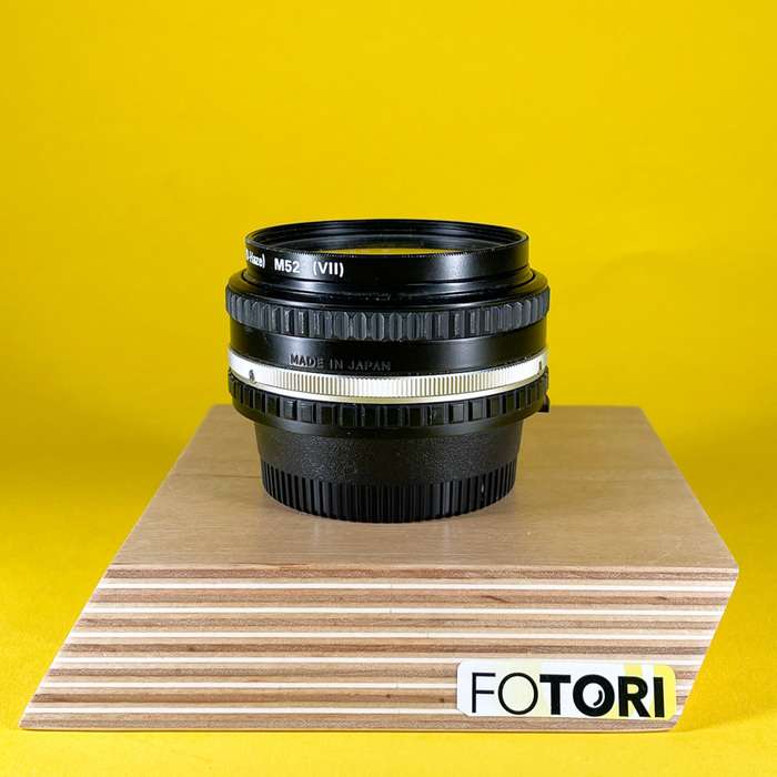 Nikon 50mm 1:1.8  E | 3296901