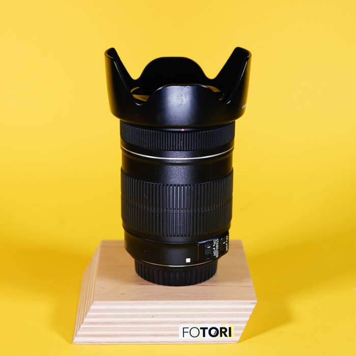 Canon EF-S 18-135mm f/3.5-5.6 IS | 0772029242