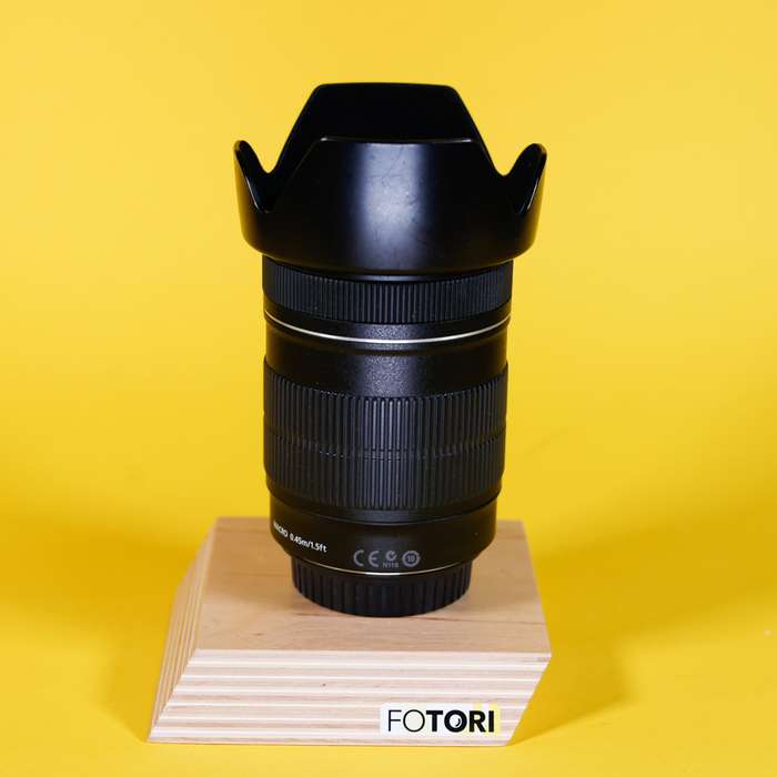 Canon EF-S 18-135mm f/3.5-5.6 IS | 0772029242
