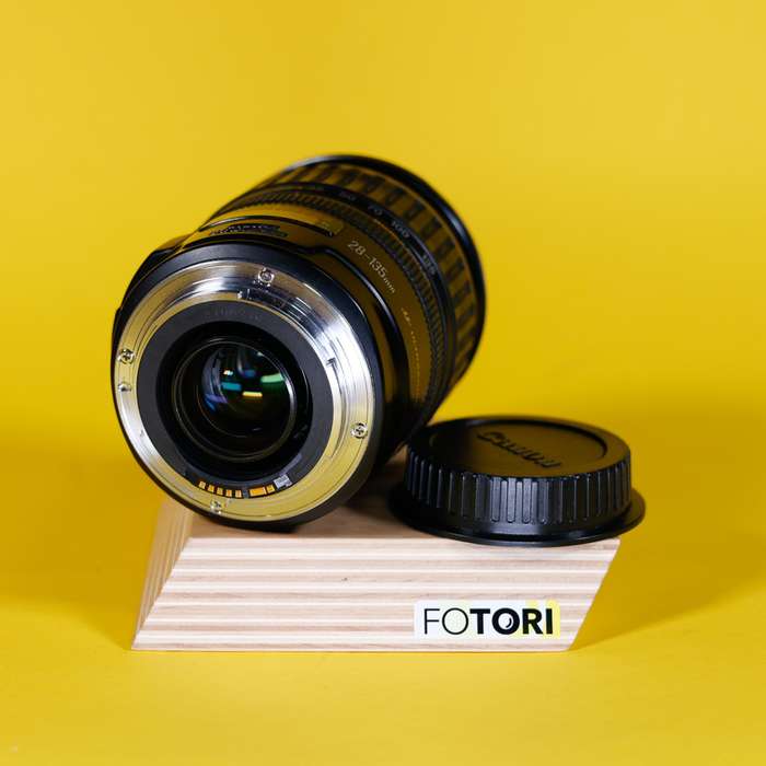 Canon EF 28-135mm f/3.5-5,6 IS USM | 81002407