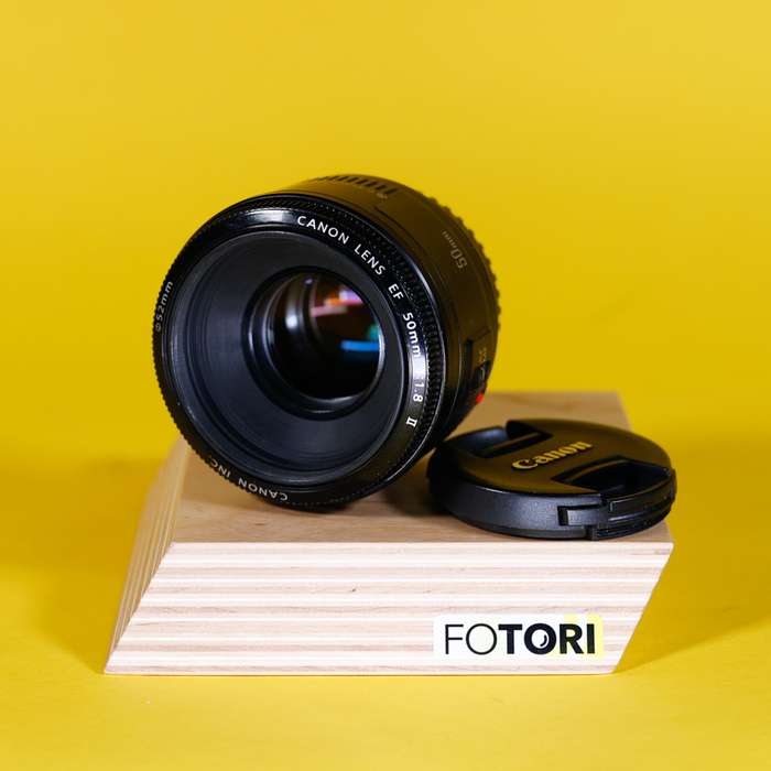 Canon EF 50mm f/1.8 II | 1415045239