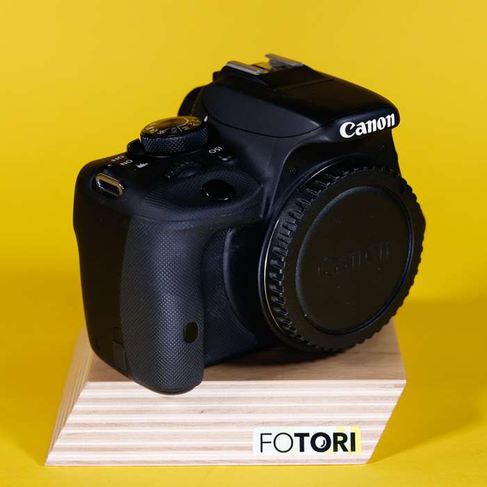 Canon EOS 100D | 033071076566