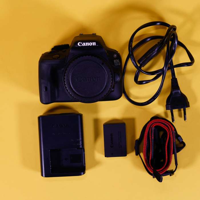 Canon EOS 100D | 033071076566