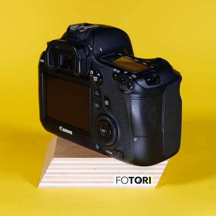 Canon EOS 6D  | 3x baterie  | 243020002923