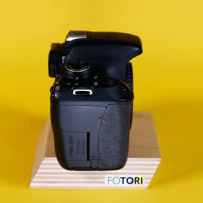 Canon EOS 600D | 333076015751