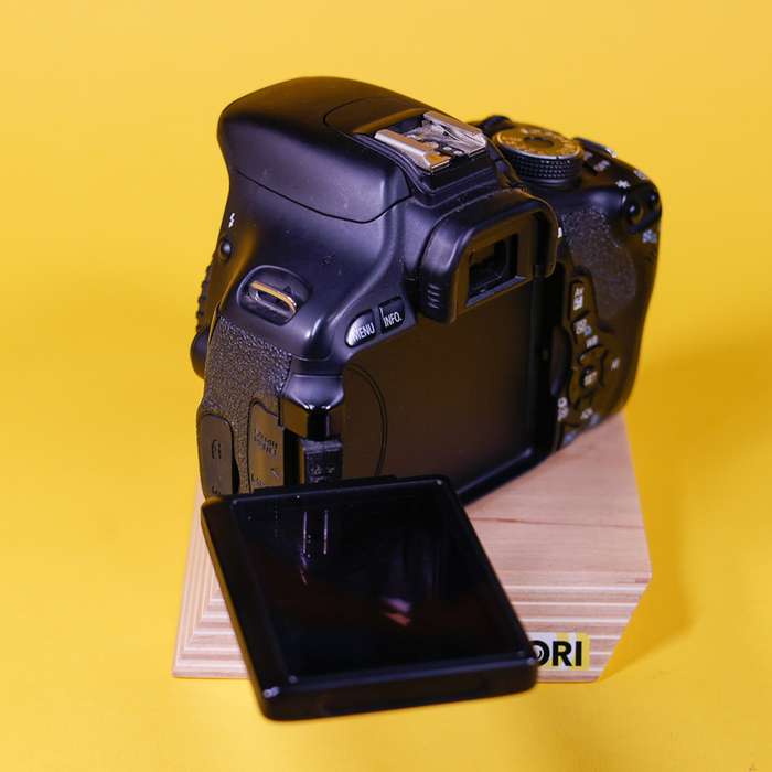 Canon EOS 600D | 333076015751