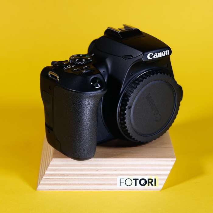 Canon EOS 250D | 263073009782