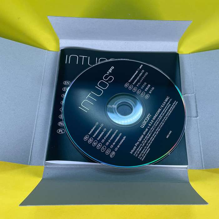 Grafický tablet Wacom Intuos Pro M + Wireless accesory kit