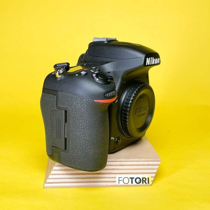 Nikon D750 | 6235776