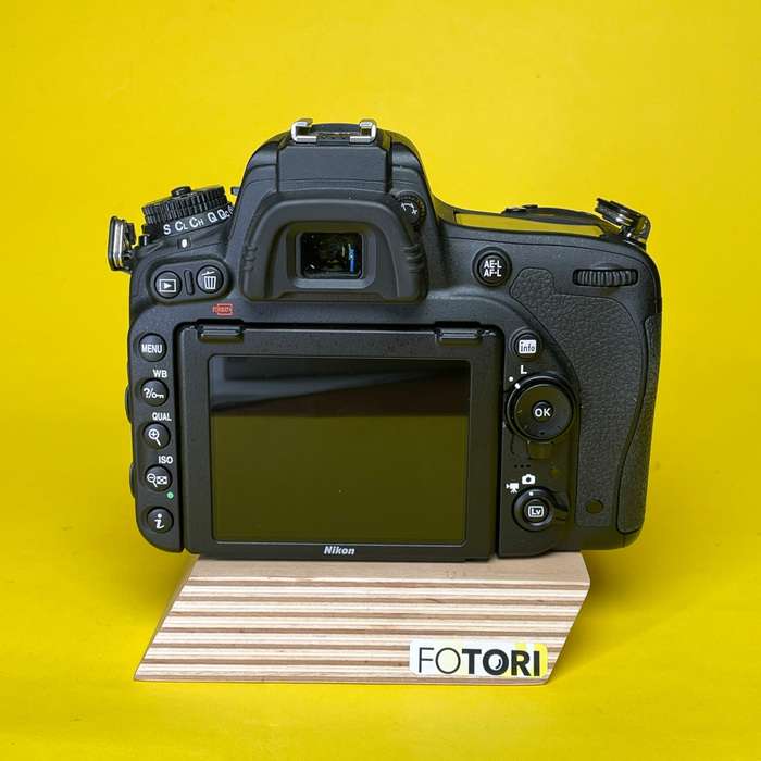 Nikon D750 | 6235776