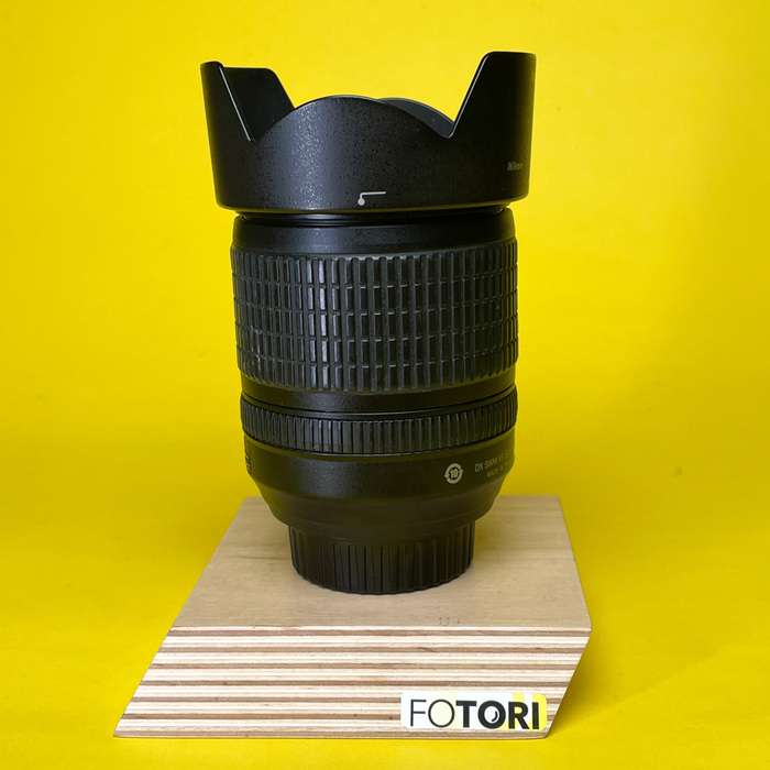 Nikon 18-105mm f/3.5-5.6G AF-S G DX ED VR | 34472029