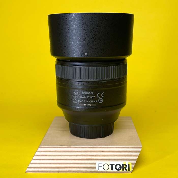 Nikon AF-S 85mm F/1,8 G | 554776