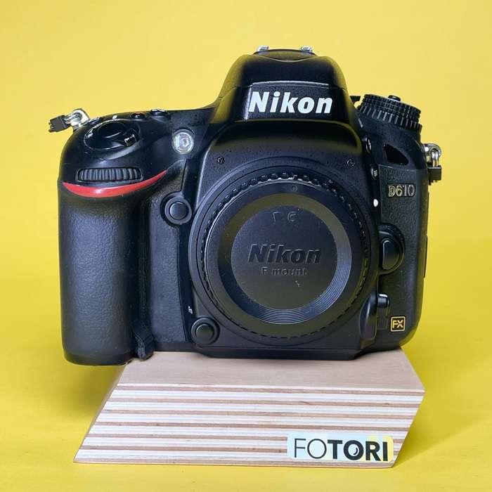 Nikon D610 + grip | 6049366