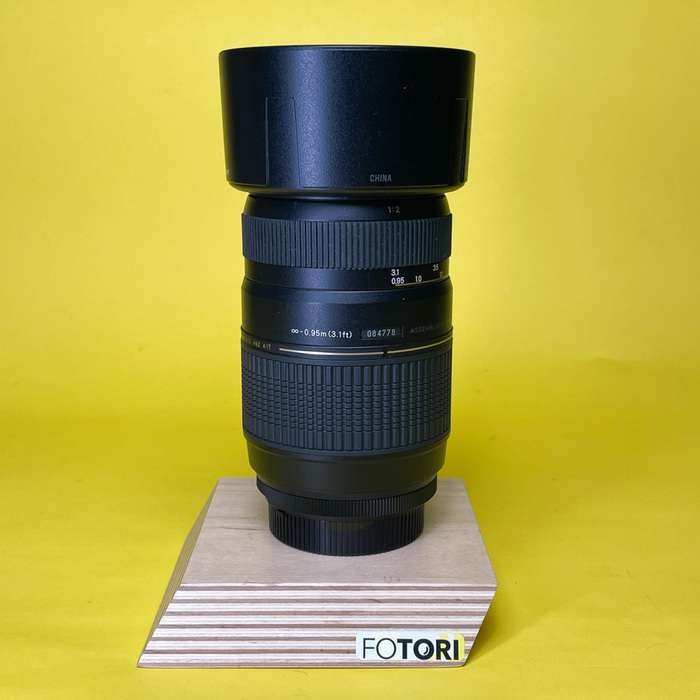 Tamron AF 70-300 mm f/4,0-5,6 Di LD Macro Nikon | 084778