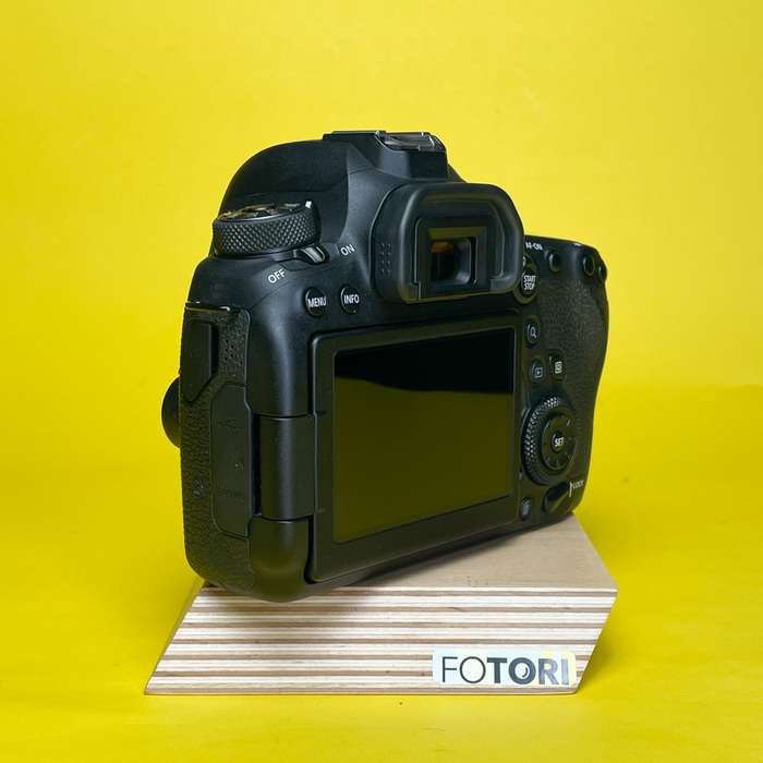 Canon EOS 6D mark II | 163052000970