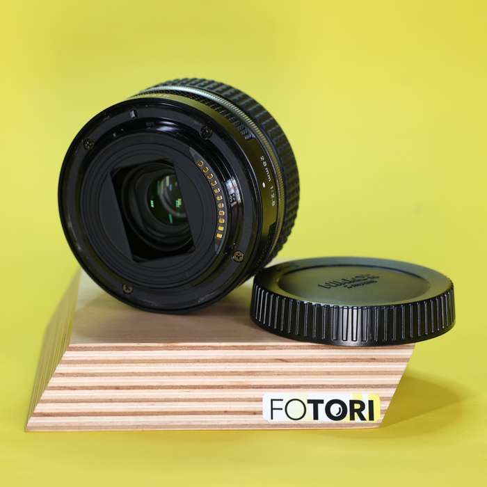 Nikon Z 28 mm f/2,8 SE | 30016526