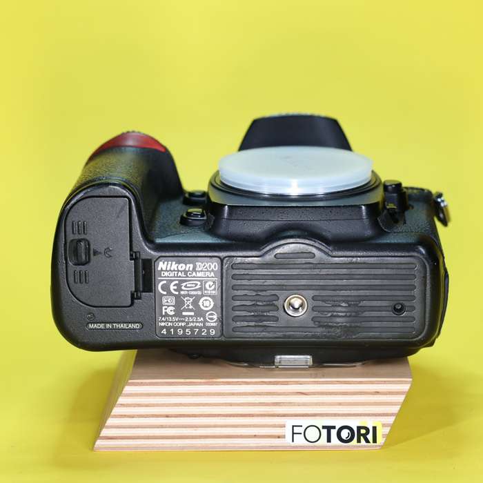 Nikon D200 | 4195729