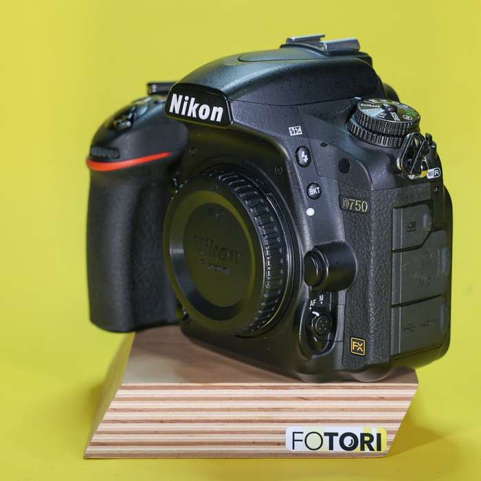 Nikon D750 | 6132495