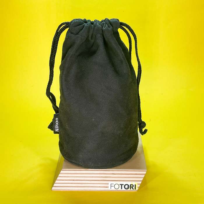 Nikon AF-S DX VR Zoom-Nikkor 18-200mm f/3.5-5.6G IF-ED | 2749105