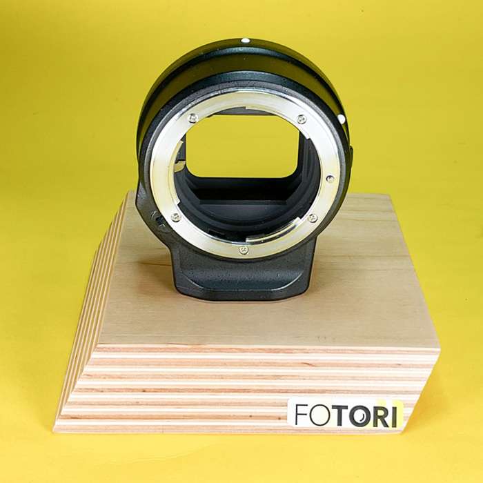Nikon FTZ adaptér | 30123421