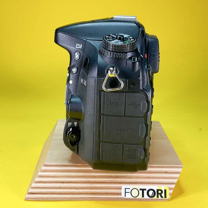 Nikon D7100 | 4810940