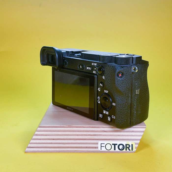 Sony Aplha A6500  + baterie| 3800869