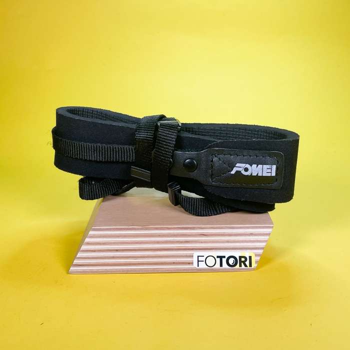 Popruh na fotoaparát Fomei
