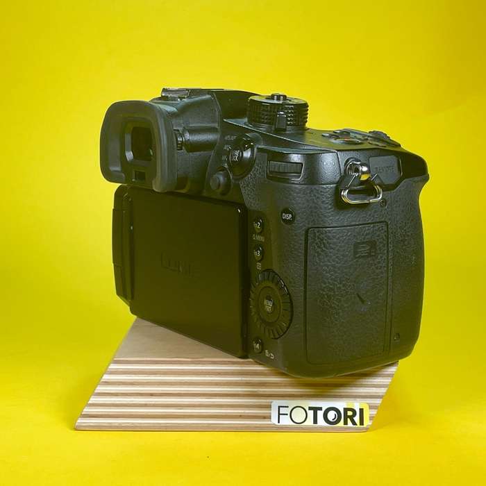 Panasonic lumix DMC-GH5  | WH9DF002980