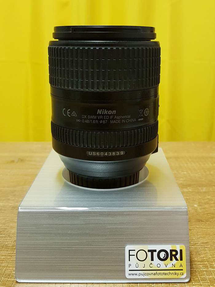 Nikon 18-300mm f/3,5-6,3 AF-S DX G ED VR