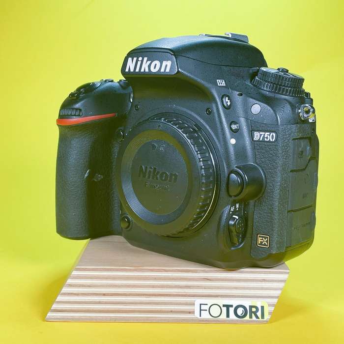 Nikon D750 | 6000233