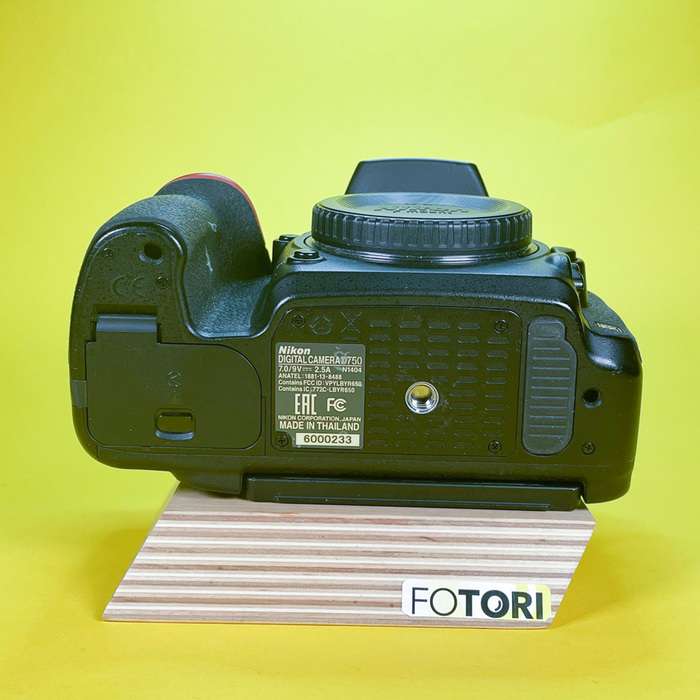 Nikon D750 | 6000233