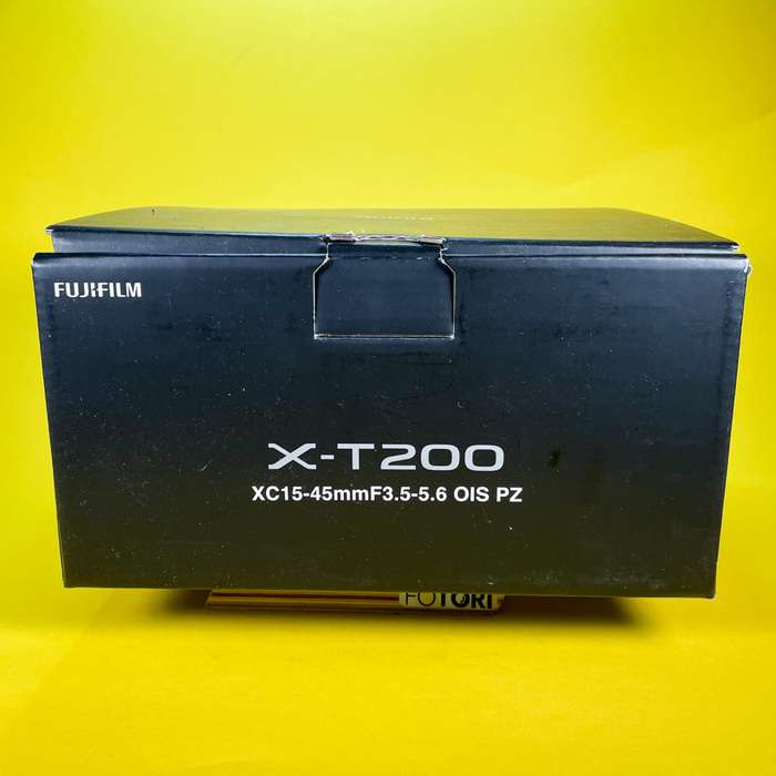 Fujifilm X-T200 + XC 15-45mm f/3.5-5.6 OIS PZ