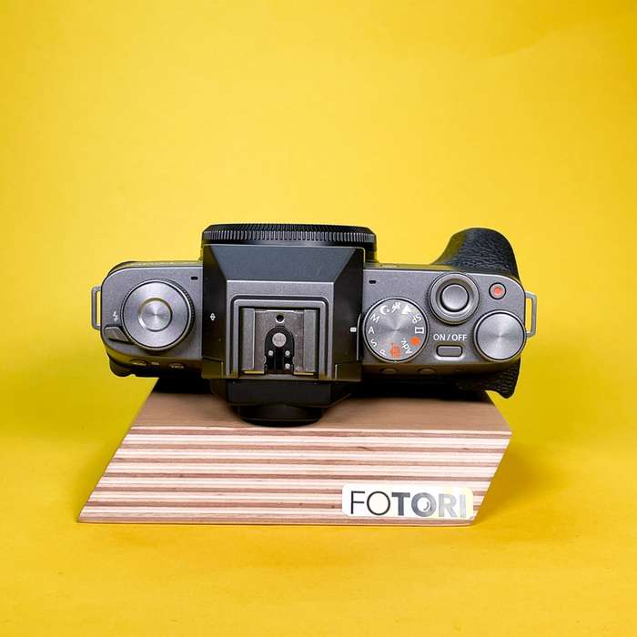 Fujifilm X-T200 + XC 15-45mm f/3.5-5.6 OIS PZ