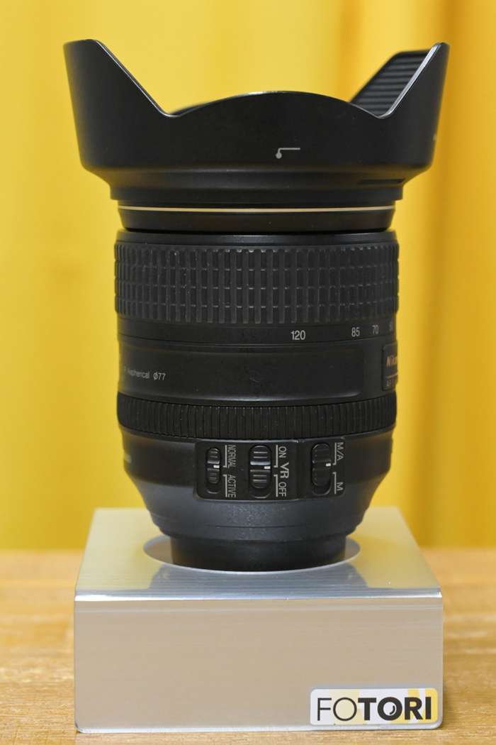 Nikon 24-120 mm f/4,0 AF-S ED VR