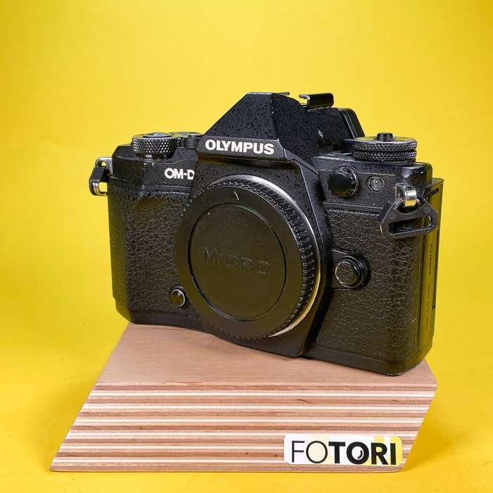 Olympus E-M5 mark II | BHEA98926