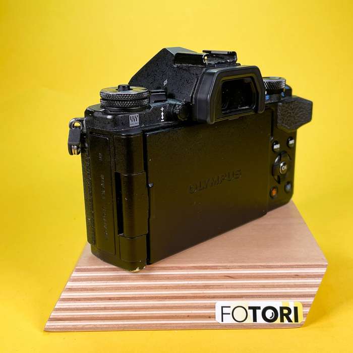 Olympus E-M5 mark II | BHEA98926