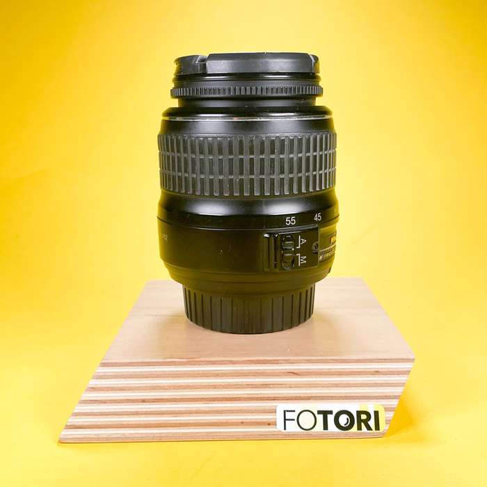 Nikon 18-55mm f/3.5-5.6GII ED AF-S DX | 4300527