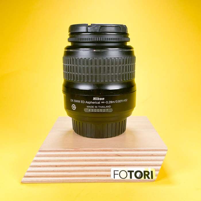 Nikon 18-55mm f/3.5-5.6GII ED AF-S DX | 4300527