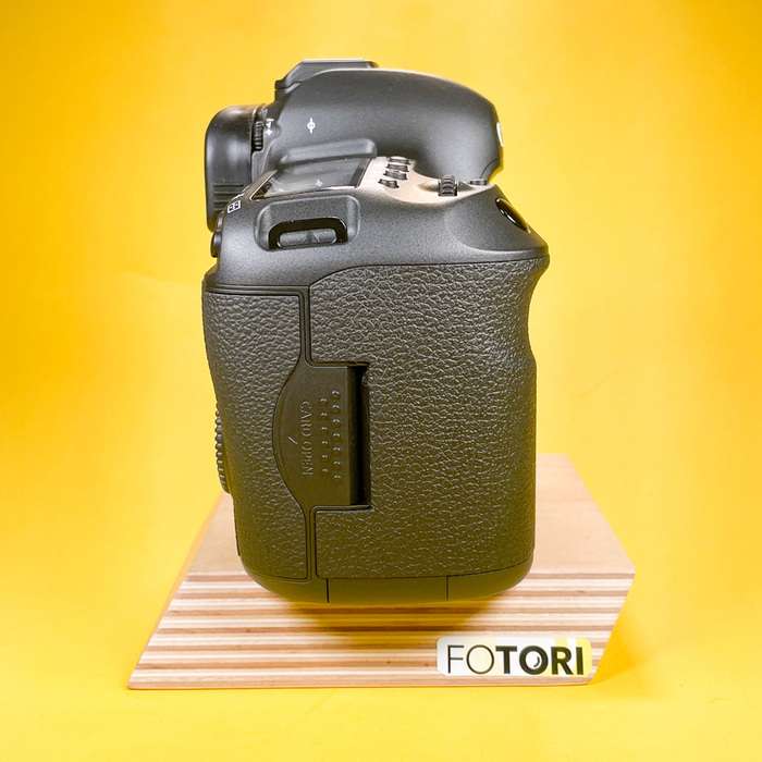 Canon EOS 5Ds | 593056000045