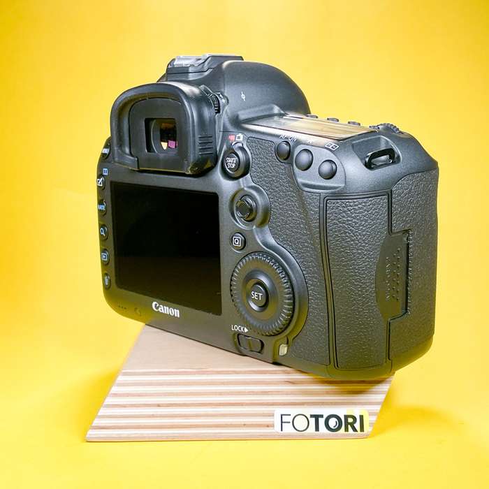 Canon EOS 5Ds | 593056000045