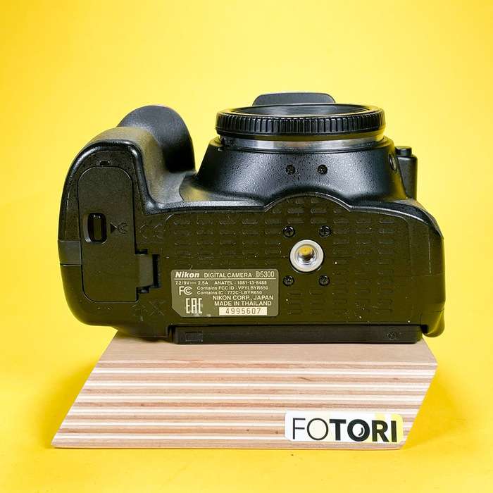 Nikon D5300 | 4995607