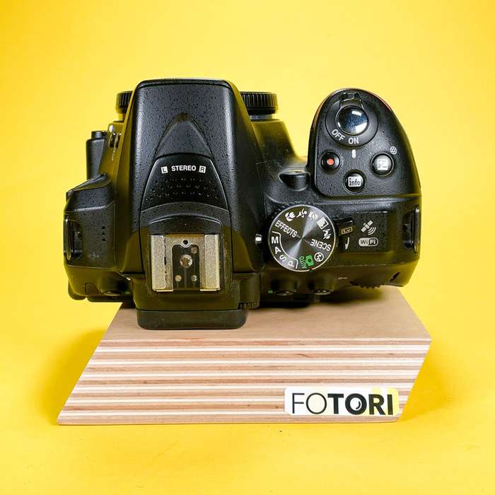 Nikon D5300 | 4995607