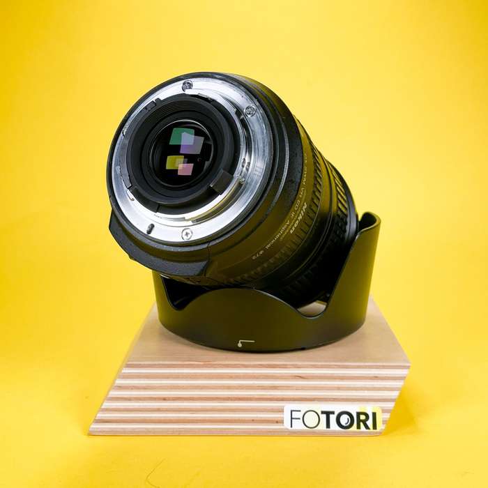 Nikon AF-S DX VR Zoom-Nikkor 18-200mm f/3.5-5.6G IF-ED | 3318699