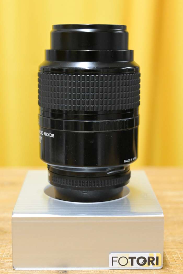 Nikon  105/2,8 AF MICRO