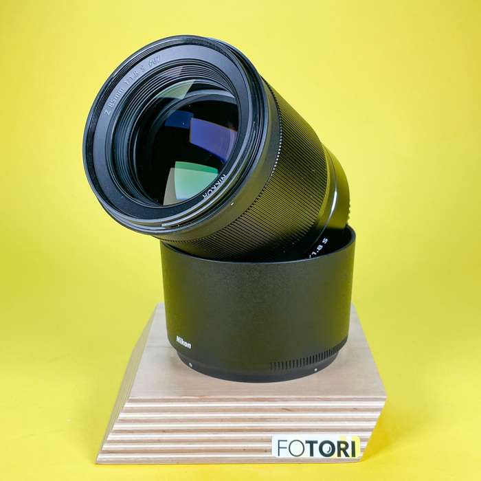Nikon Z 85mm f/1.8 S | 20020998