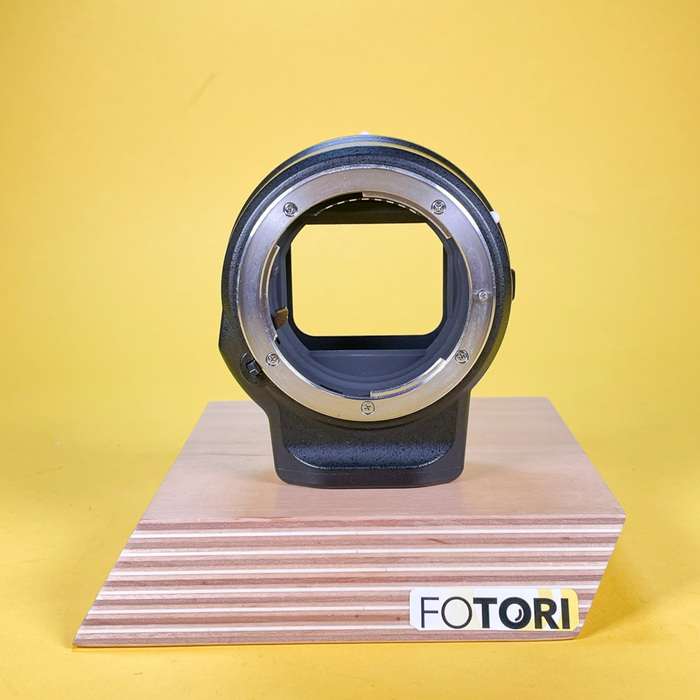 Nikon FTZ adaptér | 30111566