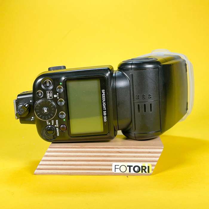 Nikon SB-900 Blesk | 2512027