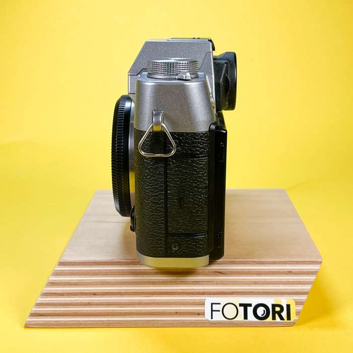 Fujifilm X-T20 | 2x baterie  + grip| 7BQ17755